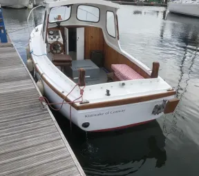 20 ft fishing boat with trailer for sale