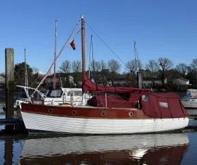 Motor Sailor for sale