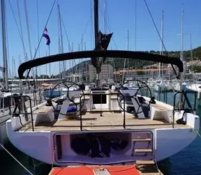 Beneteau FIRST YACHT 53 for sale