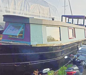 Characterful Narrowboat - Wolfie for sale