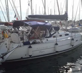 Beneteau OCEANIS 323 CLIPPER for sale