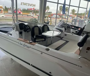 B2 Marine CAP FERRET 652 OPEN for sale