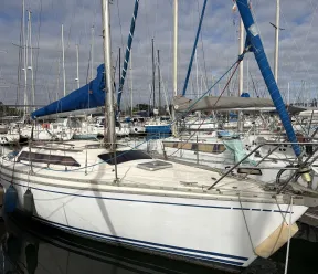 Jeanneau ATTALIA 32 for sale