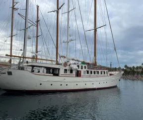 KETCH 110 for sale