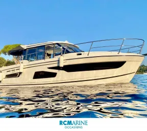 Jeanneau MERRY FISHER 1095 for sale